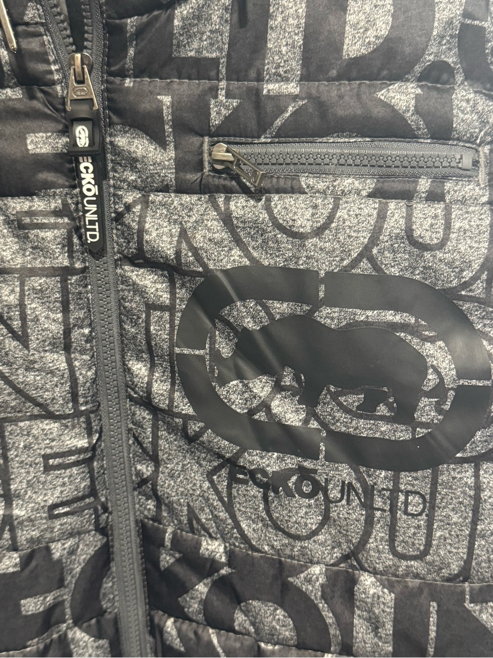 Ecko Unlimited Black & Gray Logo Quilted Hooded Vest - Picture 3 of 6